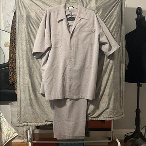 Men's Casual Button Down Shirt in Light Gray